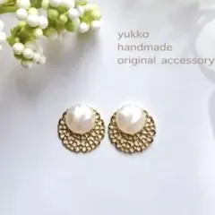 2点目より半額❁ミニパールお花透かしピアス・イヤリング