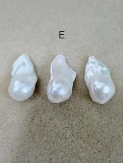 淡水パール　バロック3個 ホワイト　E