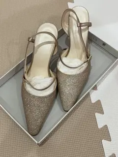 AIMERピンクゴールド グリッター ポインテッドトゥ パンプス M