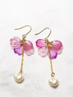 ハンドメイド ピアス 花びらモチーフ ピンク系