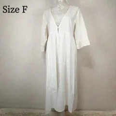 【人気】 アーバンレーベルサニーレーベル Vネック レースガウンワンピ 白 F