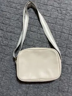 Item thumbnail for item 68dc733b-131c-4c05-805f-88a6944d8b8e