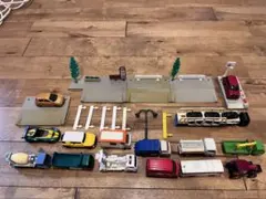 トミカタウン　情景部品　ミニカー、ロングトミカ入り　まとめ売り　②