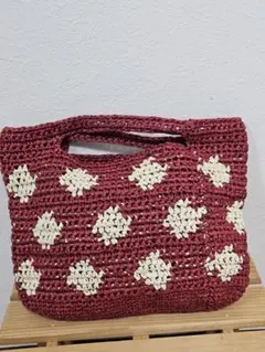 【美品！】ミニバッグ　ハンドバッグ　ハンドメイド　手編み　赤　水玉