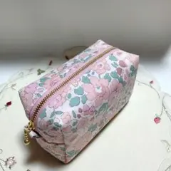 ♡大好きベッツィ♡サクラピンク リバティプリント使用 ハンドメイド