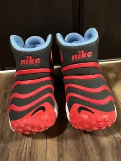 ナイキ ダイナモゴー 21cm