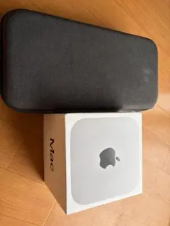 Apple Mac mini 本体 専用キャリングケース付きのサムネイル