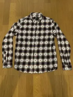 FOREVER 21 チェック柄 長袖シャツ