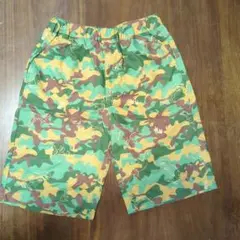 BABY DOOL 迷彩柄ハーフパンツ 恐竜プリント　140