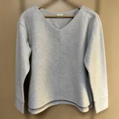 グレー Vネック 長袖カットソー