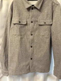 グレー ボタン付きシャツジャケット