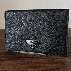 新品・国内未販売カラー】PRADA サフィアーノ パスポートケース