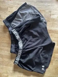 UNDER ARMOUR ショートパンツ 2枚セット