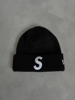 Supreme 黒 ニット帽 Sロゴ