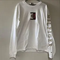 トミーヒルフィガー　白　袖　刺繍ラグジュアリーロンT XL 1点