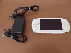 PSP3000本体（バッテリー無）ソフト３本セット