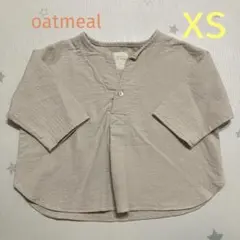 oatmeal トップス