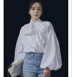 anuans Anniv.バルーンスリーブボウタイブラウス