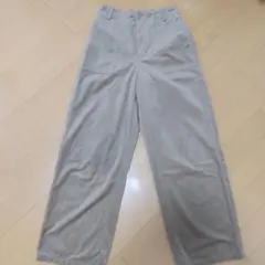 ベージュ コーデュロイ ワイドパンツ