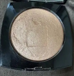 CHANEL♡ÉCLAT LUNAIRE イルミネーティングフェイスパウダー