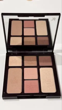 Charlotte Tilbury Instant Look Paletteのサムネイル