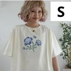 【新品未使用タグつき】ayano Tシャツ S
