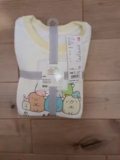 新品未使用◆すみっコぐらしパジャマスエット◆140cm◆薄黄色◆ルームウェアー
