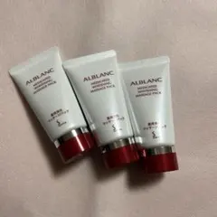 アルブラン マッサージパック30g×3本&おまけ付きのサムネイル