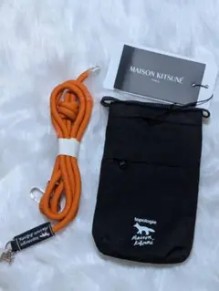 メゾンキツネ × Topologie スマホショルダーバッグ ブラック