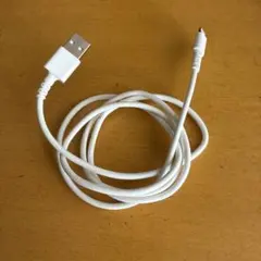 USB-A to Micro USBケーブル ホワイト