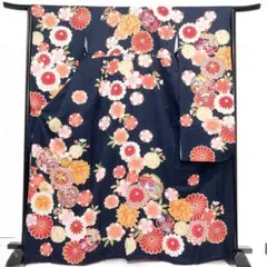 振袖 金駒刺繍 雪輪 菊花 松 楓 桜花 花模様 成人式 着物 081b - メルカリ