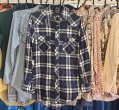 Item thumbnail for item 89bc6e72-a910-45bd-a6b7-f40157edb55a