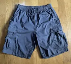 GU メンズ ショートパンツ ネイビー Lサイズのサムネイル