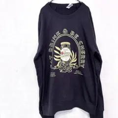 スパイクチェリー プリント トレーナー 裏起毛　カジュアル　海外古着【M】黒のサムネイル