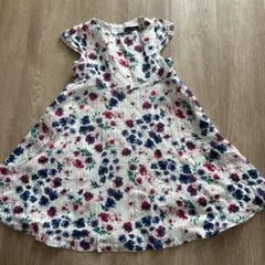 BeBe 花柄 半袖ワンピース 130