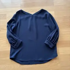 anysisネイビー Vネック 7分袖ブラウス M