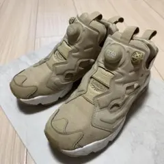 Reebok 23.5cm ベージュ ポンプフューリー