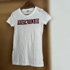 【美品】Abercrombie & Fitch アバクロ Tシャツ S