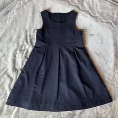 140サイズ　女児　紺　ジャンパースカート