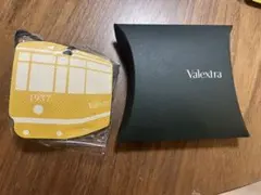 Valextra ヴァレクストラ レザーチャーム トラム イエロー