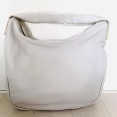 新品　カルバンクライン　CK レザー　ショルダーバッグ　白　レディースのサムネイル