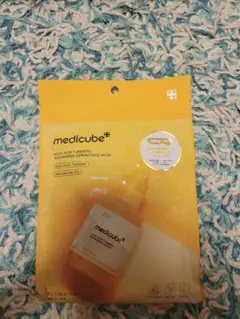 medicube コウジ酸 ターメリック セラム マスク 7枚入のサムネイル