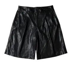 ZARA フェイクレザー　ショーツ ショートパンツ　ハーフパンツ