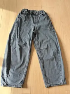 GU デニムパンツ 140 バレルレッグジーンズ