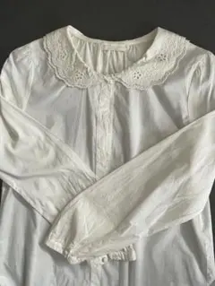 レディース　長袖シャツ　レース襟　重ね襟　オフホワイト　長袖ブラウス