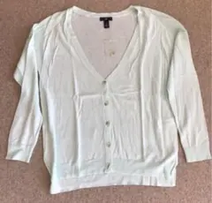 新品　GAP ライトグリーン色のカーディガン