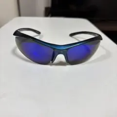 サングラスのサムネイル