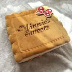 【レア】ディズニーリゾート　ミニー スイーツ クッション　クッキー　低反発