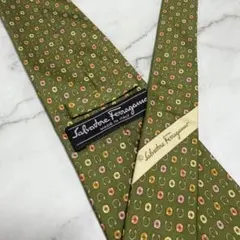 Ferragamo フェラガモ ネクタイ グリーン 総柄