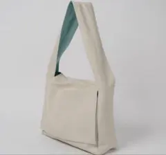 FEKETE ショルダーバッグ アイボリー